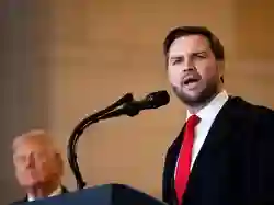 Wakil Presiden AS Menuduh Denmark Gagal Menjaga Greenland dari Ancaman Rusia-China